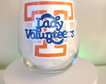 Hand Painted Tennessee Lady Volunteers 18 oz Stemless Wine Glass
