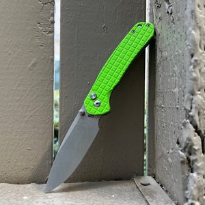 Frag CJRB Pyrite Handle Scales