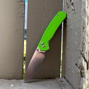 CJRB Pyrite Handle Scales