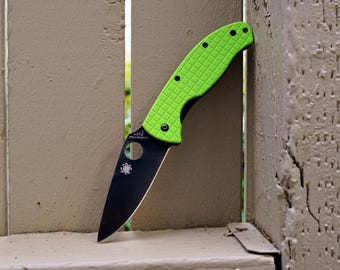 Spyderco Tenacious Frag Handle Scales