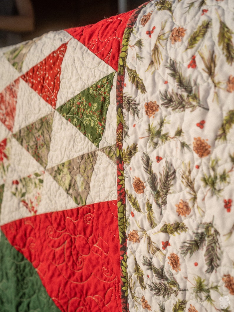 Handmade Christmas Quilt for Sale Ready to Ship, Red, Green, Pine Cone