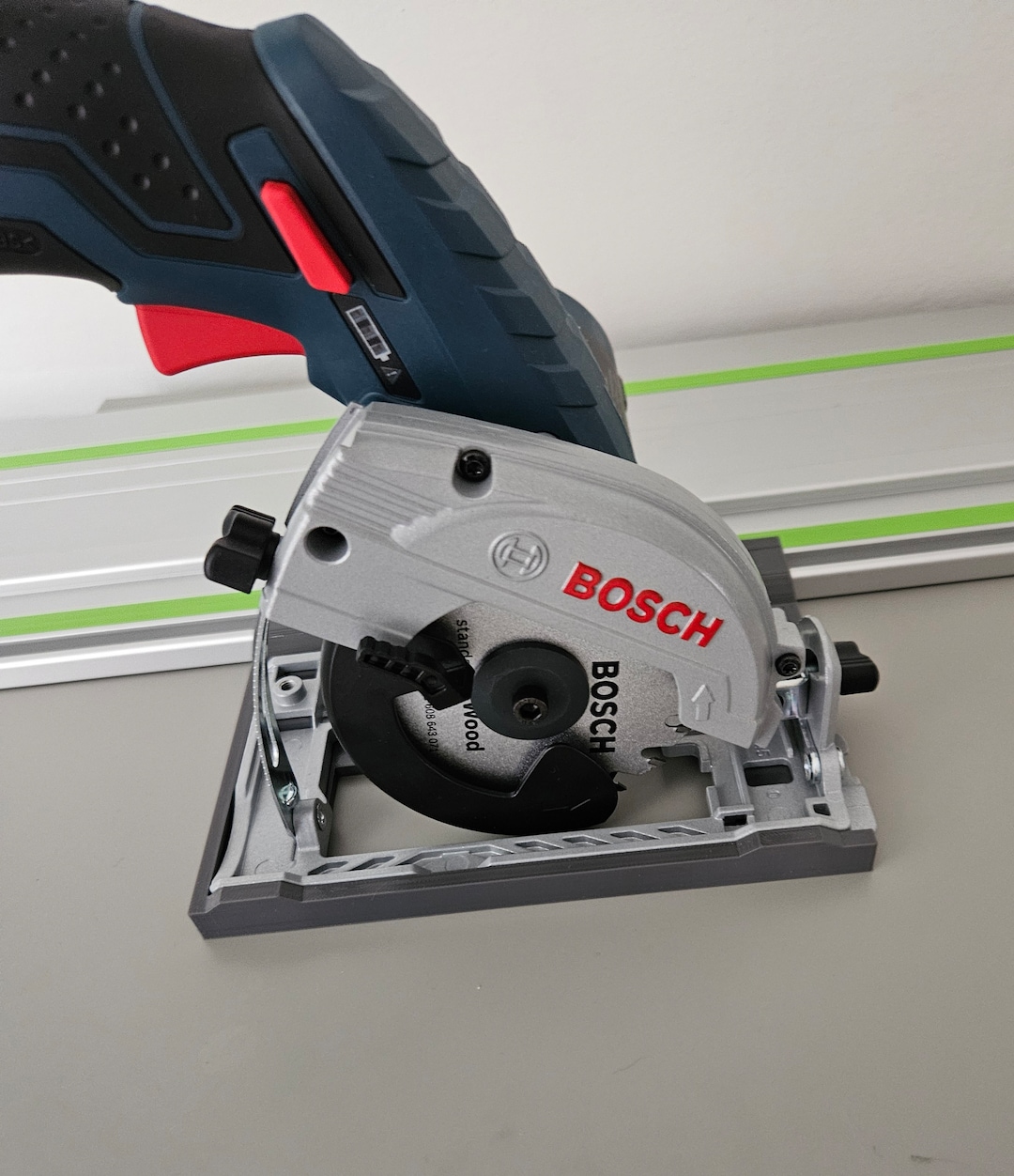 Bosch gks 12v guide rail hotsell