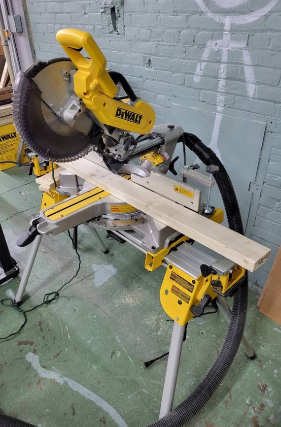 Dewalt compound miter saw vacuum attachment discount