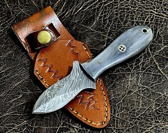 Damascus oyster Shucker Beautiful Custom Handmade Knife with Leather Sheath, Anniversary Gift, Birthday Gift, Gift for Men, Unique Gift