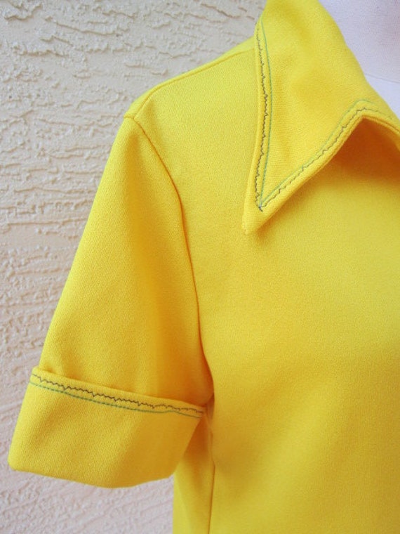 Vintage 1970's Handmade Bright Yellow Pointed Col… - image 3