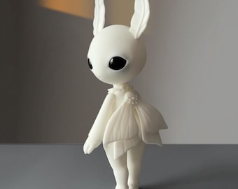 Bambola BJD in resina vuota (+ paio di occhi) Falena Insetto Alieno Uomo Falena Bambola snodata OOAK Base per bambola antropomorfa assemblata - SamumCreatures