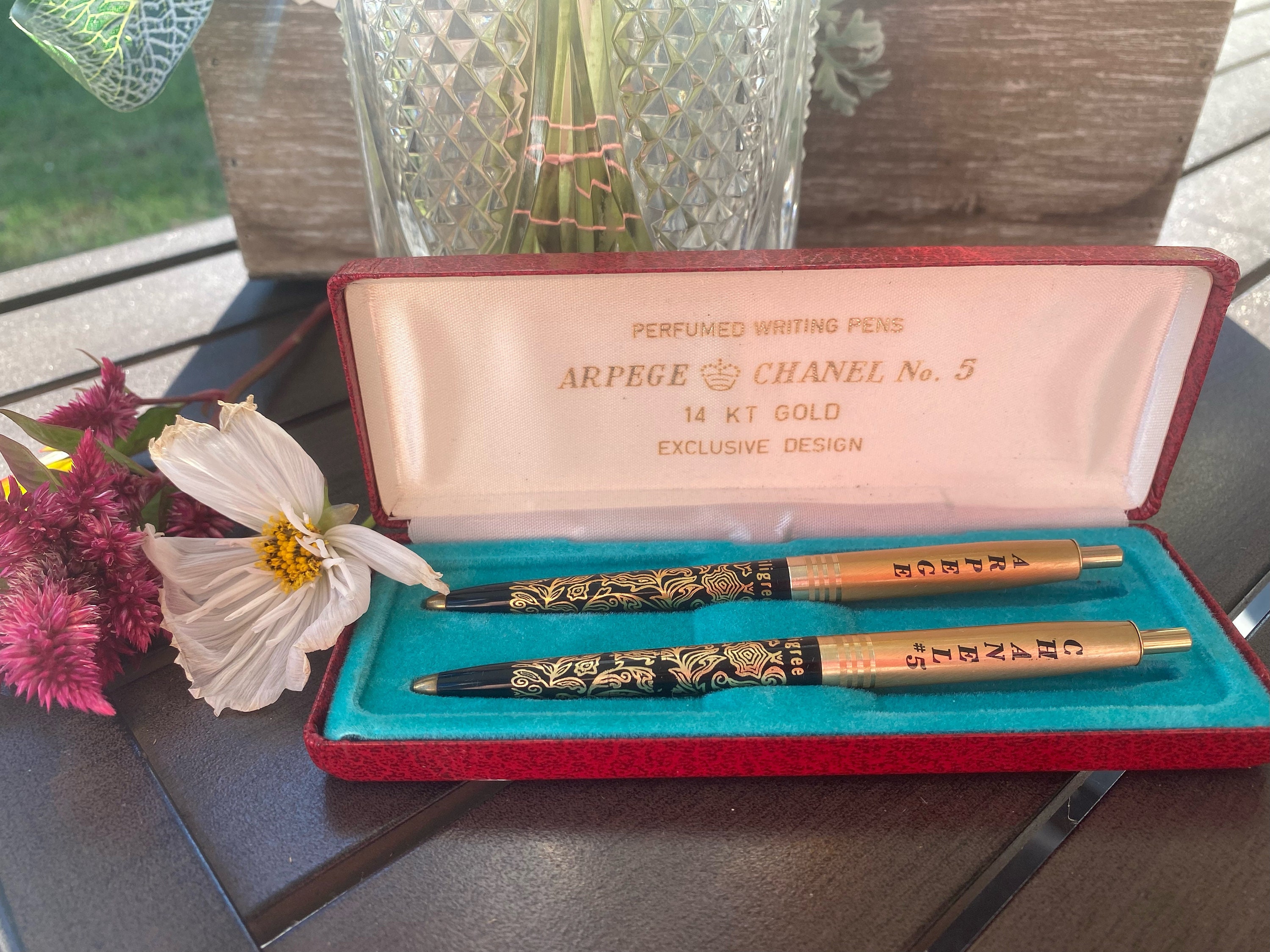 Vintage Arpege Chanel No 5 Perfumed Ink Pens 14 kt Gold Filigree Set W/  Case