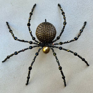 Fluted Brass Beaded Spider, Metal & Glass Beaded Art, Beautiful Home Decor, Nature Lovers Gift, Versatile Decor