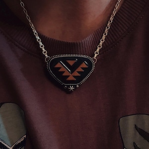 Handgjord Thunderbird-choker i sterlingsilver, vintage keramikcabochon