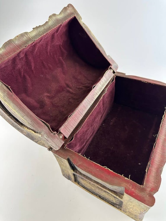 Vintage Wooden Treasure Chest Dresser Box For Special… Gem