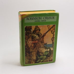 Robinson Crusoe Vintage Hardcover Book by Daniel Defoe (1900)