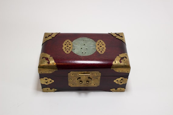 Vintage music box childs - Gem Vintage music box childs - Gem