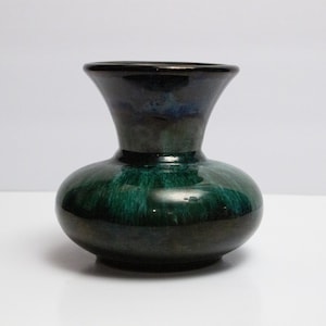 Vintage Blue Mountain Pottery Medium Vase