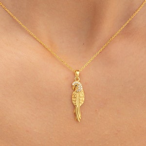 Parrot Necklace Parrot Pendant Parrot Jewelry Bird Necklace Bird Pendant Tropical Necklace 925 Silver Gift for Her imagem 1
