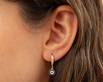 Oorbellen met het boze oog, 14-karaats verguld sterling zilver, blauwe zirkoon, Nazar Huggie Hoops, beschermende sieraden, Turks boze oog, gelukscadeau voor haar
