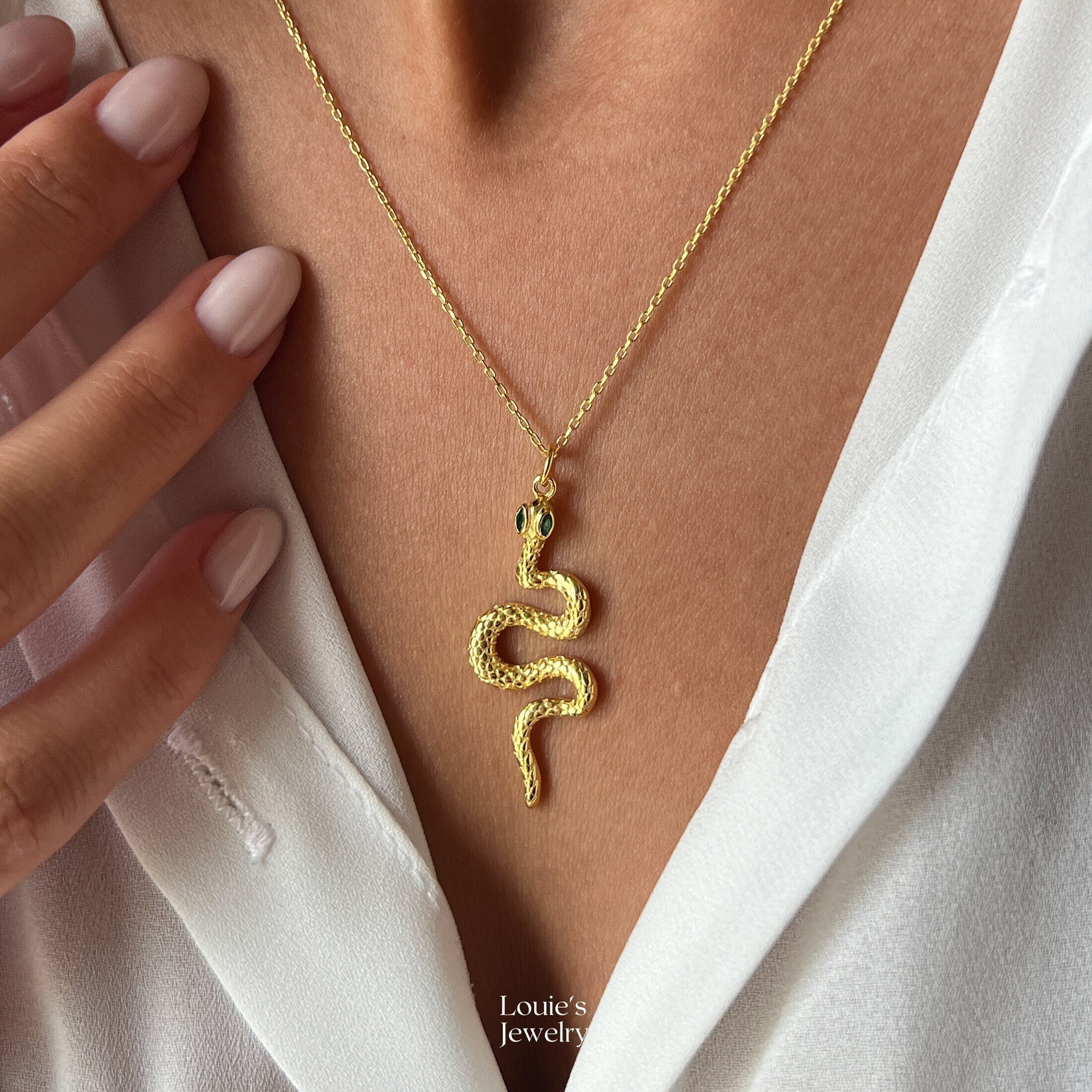 1pc Fashionable Minimalist 0.9mm Round Snake Chain With Letter M