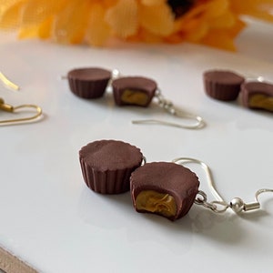 Peanut butter cup earrings - Halloween candy earrings  - food earrings  - chocolate earrings