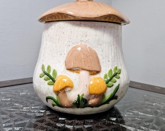 Vintage Arnel&#39;s Mushroom Canister Lidded Retro