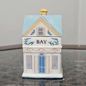 Lenox Spice Village Bay Cottage House