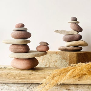 Montón de arte japonés, pila de rocas zen, regalos meditativos, actividades relajantes, piedras de equilibrio, objetos de exhibición, decoración estética de estanterías para dormitorios. imagen 12