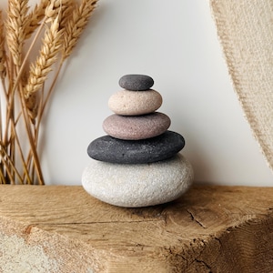 Zuhause Deko, Zen Garten Steinturm, Ostsee Motiv, Stein Kunst, Dekoideen Strand, Büro Deko, Achtsamkeit Geschenk, Dekofiguren Wohnzimmer