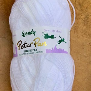 Wendy Peter Pan Three Ply Baby Yarn white