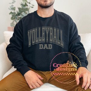 Papà pallavolo SVG PNG, Pallavolo Svg Png, Maglietta papà pallavolo Svg Png, Sublimazione pallavolo, Varsity Svg Png, Papà sportivo Svg Png immagine 5