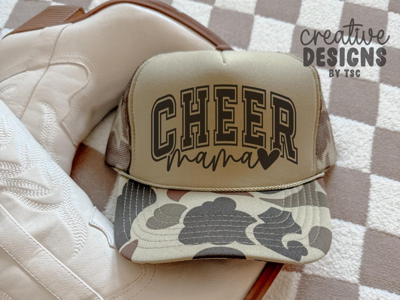 Cheer Mama SVG PNG, Cheer Mom Svg Png, Cheer Mom Era Svg Png, Varsity Cheer Svg Png, Cheer Mama Designs, Cheer Mama Sublimation immagine 3