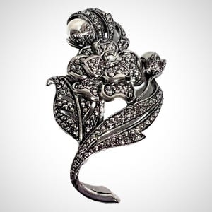 1990 Kenneth Jay Lane (KJL) Antique-Inspired Flower Design Brooch with Marcasite Appeal with Quartz Stone, Faux Pearls - NIB