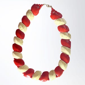 RARE 1987 Retro Color Impact Necklace Fiery Red and Ivory with Gold Specks 18&quot; - Avon | NIB