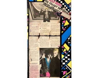 Buntes abstraktes Sammlerstück mit Billy Idol 1984 - Artikel von BOP Magazine