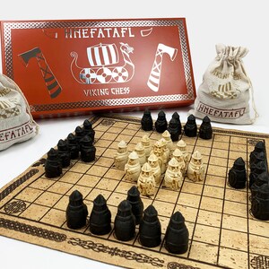 Hnefatafl - Viking Chess - King's Table