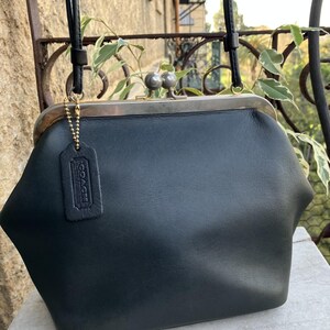 Vintage COACH Kiss Lock Flame Fur Bag 黒