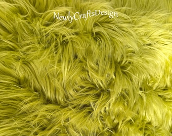 Grass Green Shaggy Fur Fabric, Solid Faux Fur Fabric, Luxury Long Pile Fur for Fursuit Prop Dolls Making Cosplay Costumes Hobby Decoration