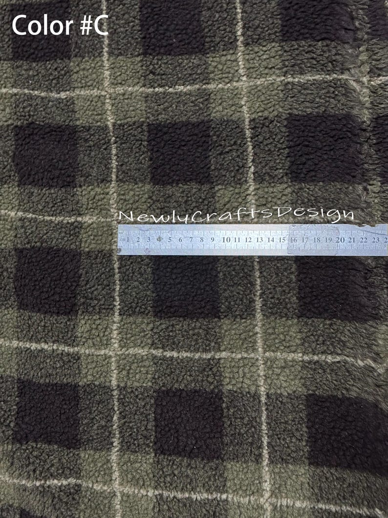 Checked Sherpa Fabric, Plaid Sherpa Fabric, Soft and Cuddly Jacket Fabric, Plush Shoe and Hat Fabric, Winter Fabric, Cushion Fabric, Soft Fabric, DIY Fabric, Fabric by the 1/2 Yard or Yard, 100% Polyester Plaid Sherpa Fleece Fabric for Winter Coat, Down Jacket, Throw Blanket, Fur Hats, Fur Bags, Scarf, Pompoms
