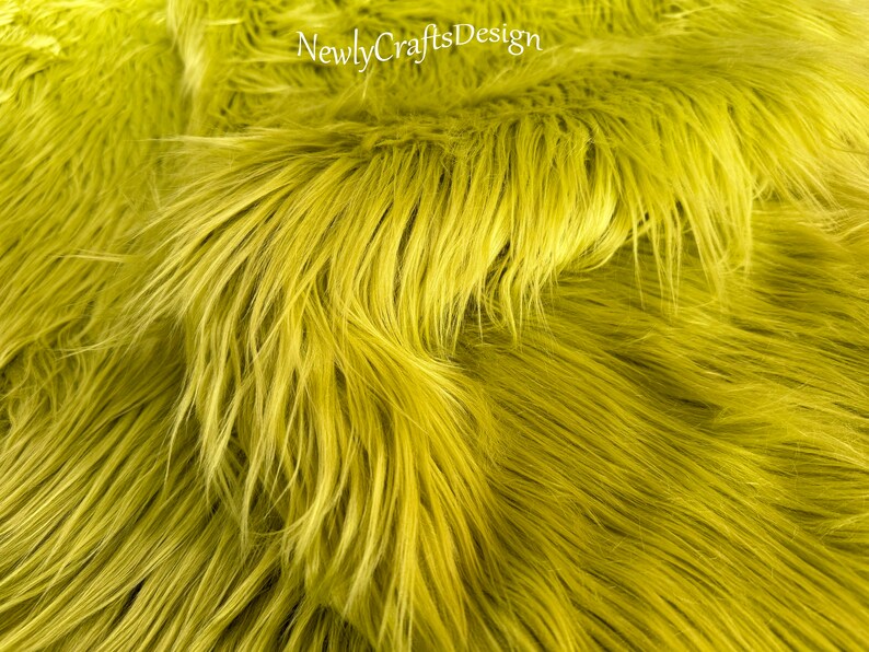 Grass Green Shaggy Fur Fabric, Solid Faux Fur Fabric, Luxury Long Pile