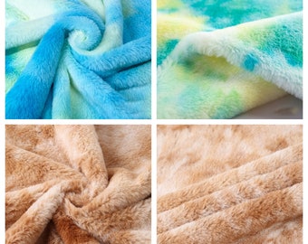 Fausse fourrure dégradé arc-en-ciel, fourrure de lapin tie-dye, poils courts pelucheux doux et pelucheux pour déguisements de lit d'animal de compagnie, vendu par mètre