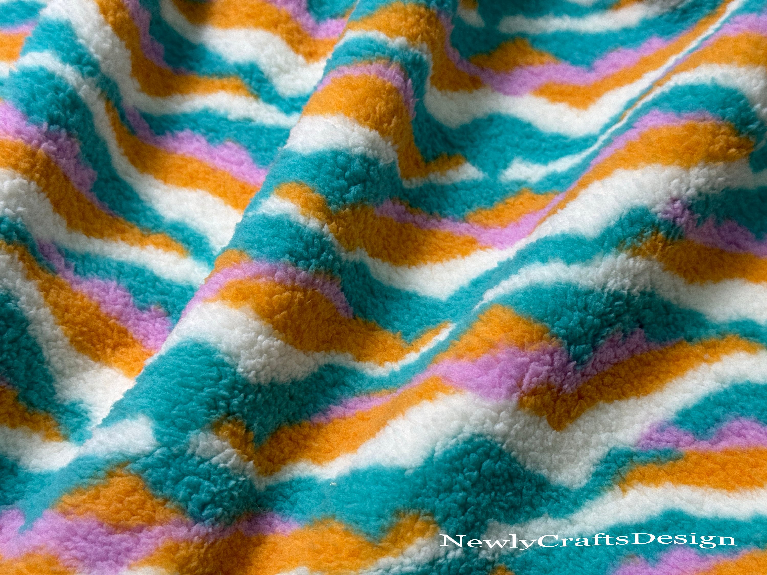 FlySheep Kuscheldecke Mit Kunstfell – Regenbogenfarben, Wendbar (Fell/Plüsch), Für Doppelbett (ca. 173x218 Cm) Inkl. 2 Kissenbezüge