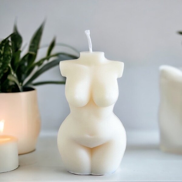 Women's Body Candle, Scented and personalized candle with shapes, CURVY Candle, Gift for her