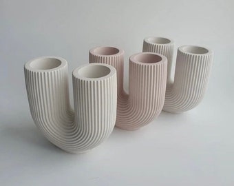 Petit vase en forme de U - Vase déco - Décoration scandinave - Vase rainuré blanc - Vase pour fleurs séchées - idée cadeau - cadeau unique