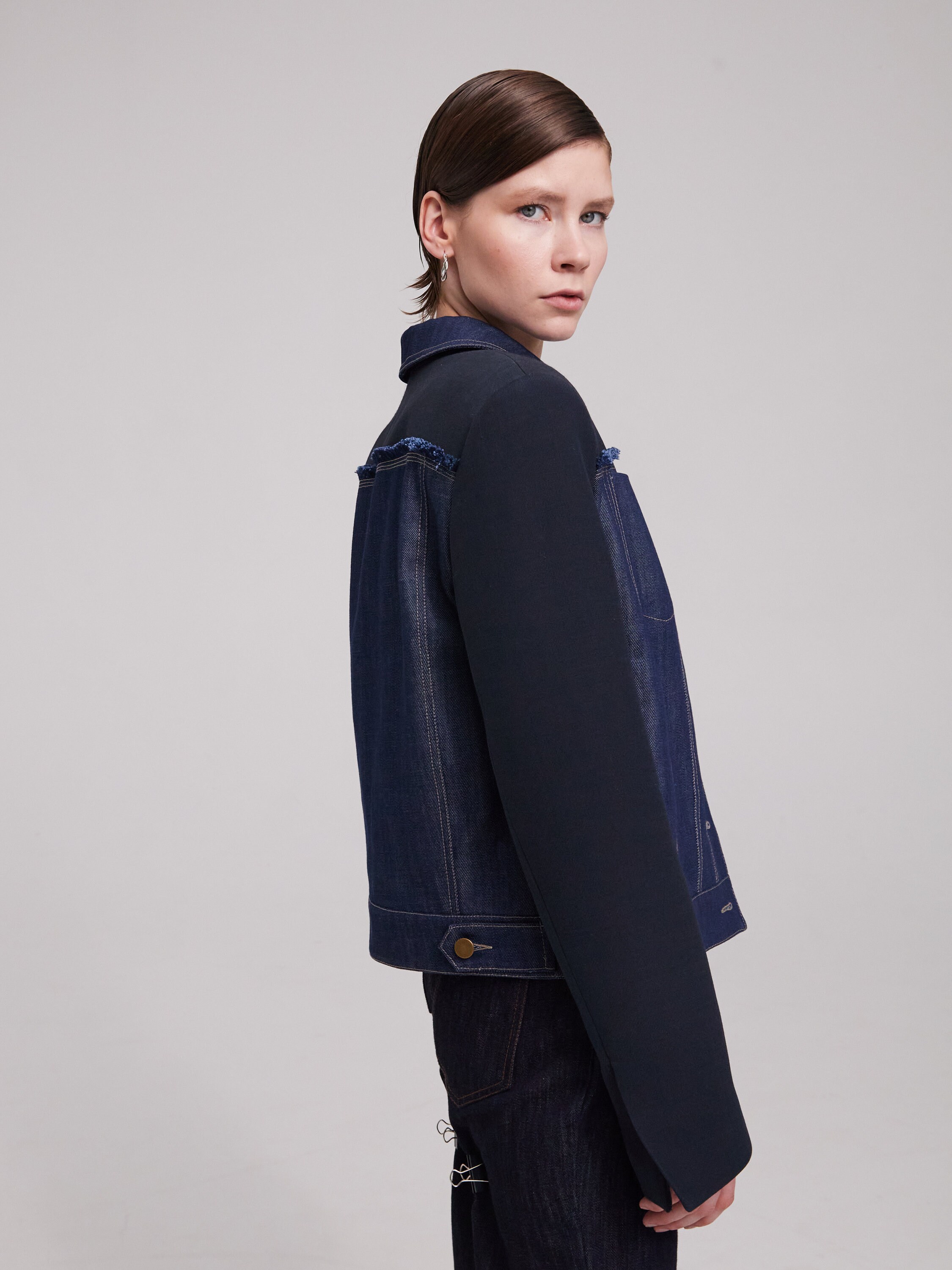 Patron Couture Veste En Jean - Tailles 36 à 48 - Modes Et Travaux 04/2010