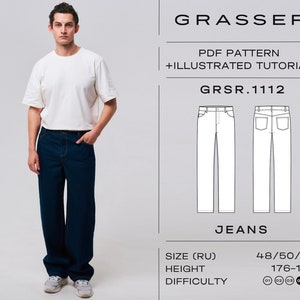 Könnte beinhalten: Eine Person trägt ein weißes T-Shirt und eine dunkelblaue Jeans. Das Bild zeigt auch ein PDF-Schnittmuster für Jeans mit einer illustrierten Anleitung. Das Muster ist mit GRSR.1112 gekennzeichnet und enthält Größen- und Höhenangaben.