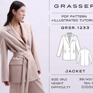 Könnte beinhalten: Ein hellbeige Blazer mit passendem Gürtel, getragen mit passender Hose. Das Bild enthält eine Zeichnung der Jacke und den Text "GRASSER PDF PATTERN + ILLUSTRATED TUTORIAL GRSR.1233 JACKET". Die Größe ist 38/40/42, und die Höhe ist 164-170 cm.