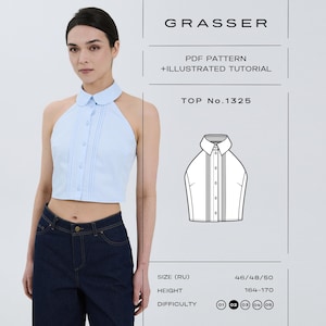 Peut inclure: Un haut bleu clair avec un col halter et un devant boutonné. L'image comprend le texte "GRASSER" et "TOP No.1325". Le niveau de difficulté est indiqué comme 02. Le modèle porte un jean bleu foncé.