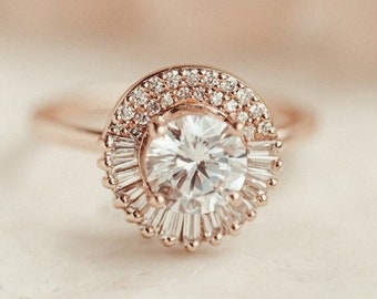 Art Deco Round Cut Moissanite Ring - 14K Gold Engagement Ring, Anniversary Gift for Her, Starburst Wedding Ring For Woman