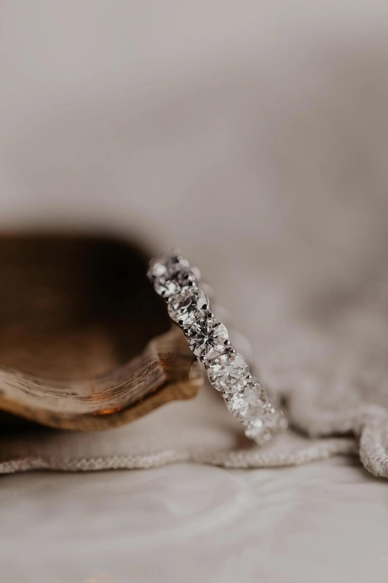 Round Briliant Cut Eternity Wedding Band, White Gold Moissanite Ring ...