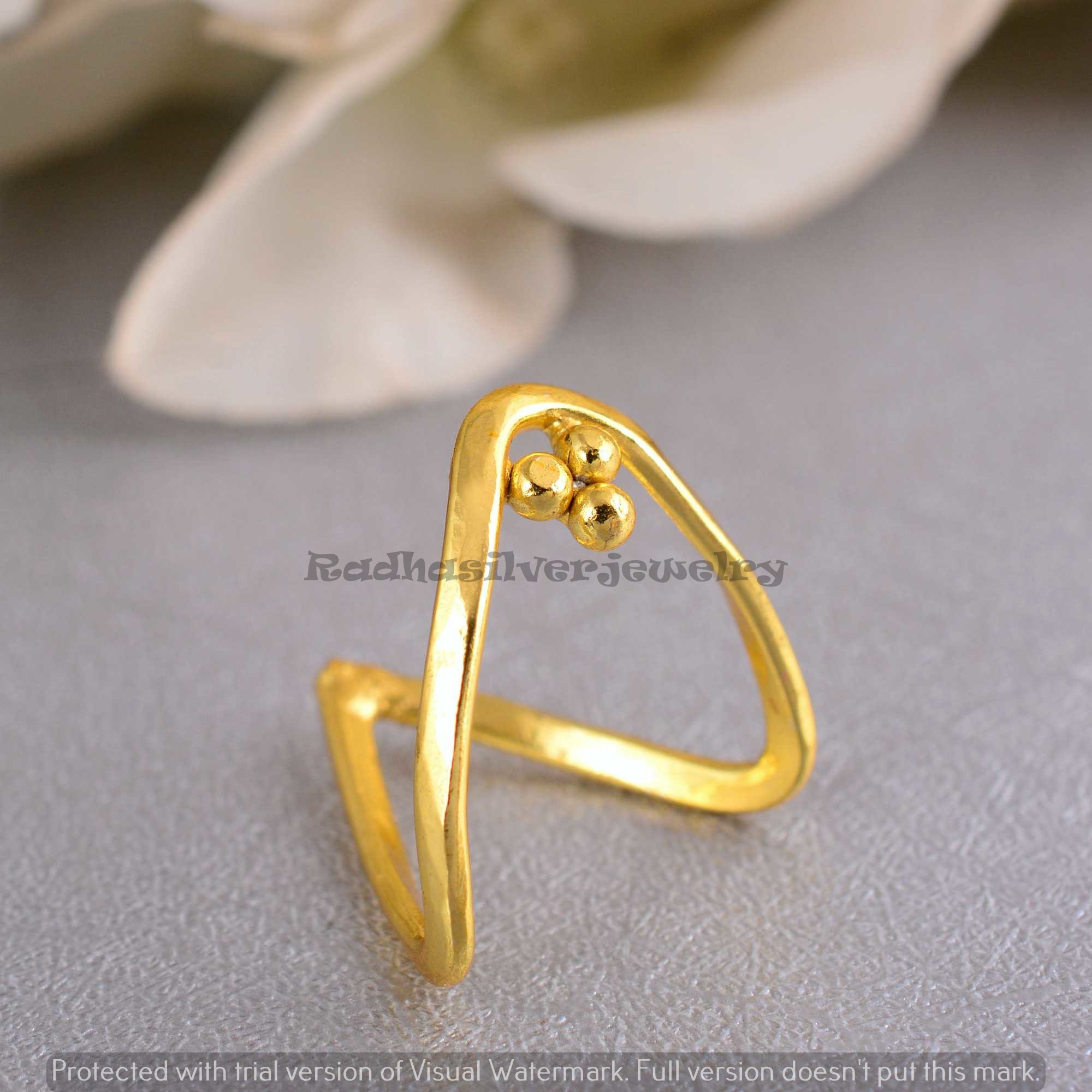 22K Gold Lakshmi Vanki Ring With Red Stone - GVR250