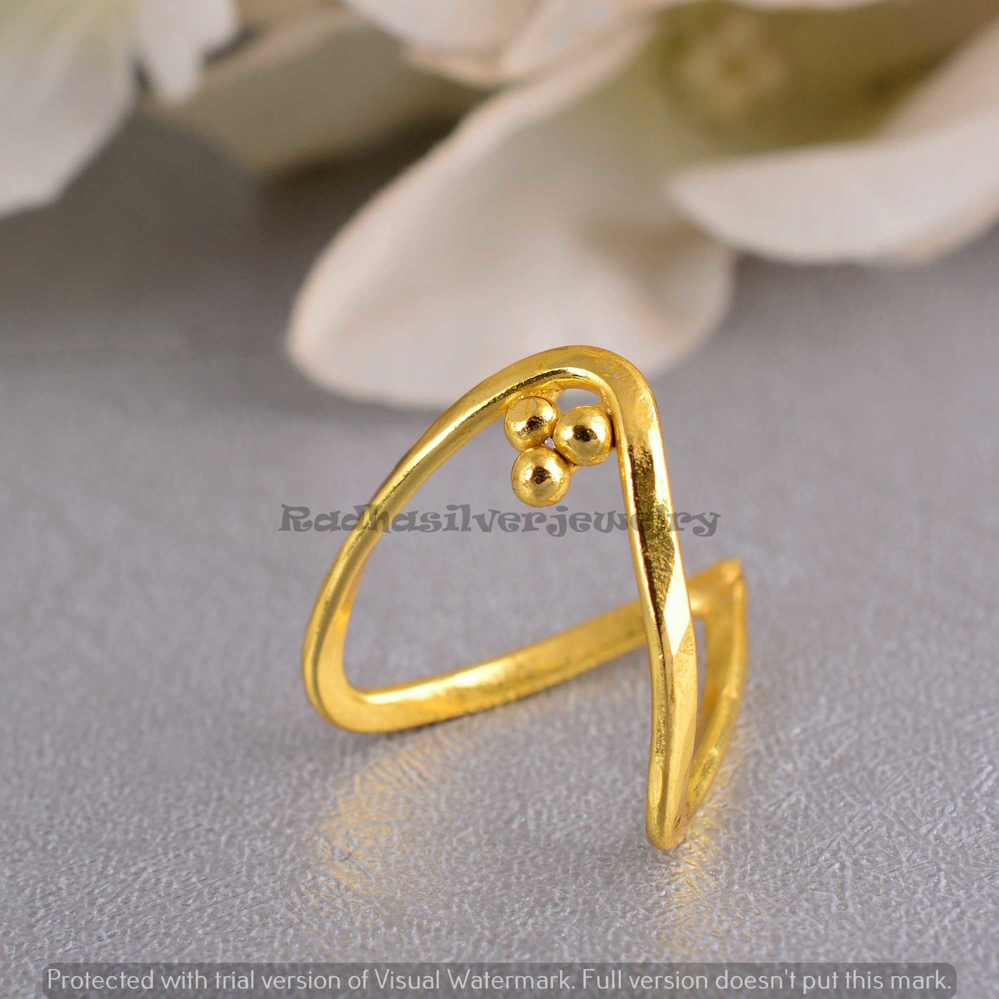 22K Gold Vanki Ring With Red Stones - 235-GVR386 in 4.050 Grams-demhanvico.com.vn