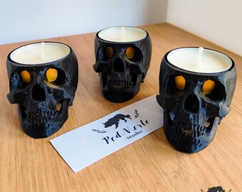 Skull-shaped candle holder. 3D skull candle holder. Tea lights.
