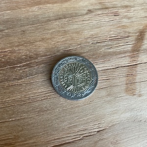 2002 defects France 2 euro coin